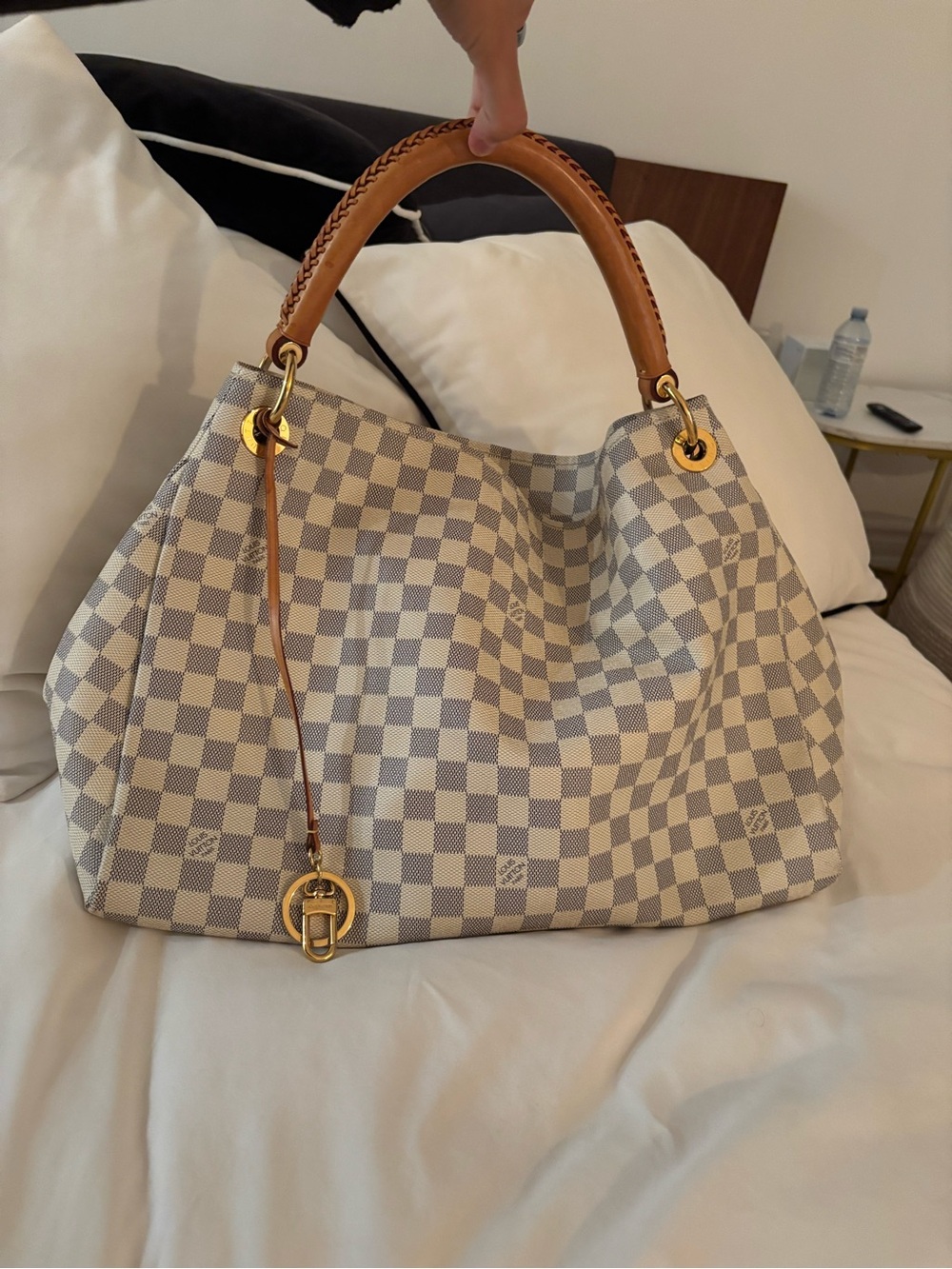 Louis Vuitton Artsy MM Damier Azur